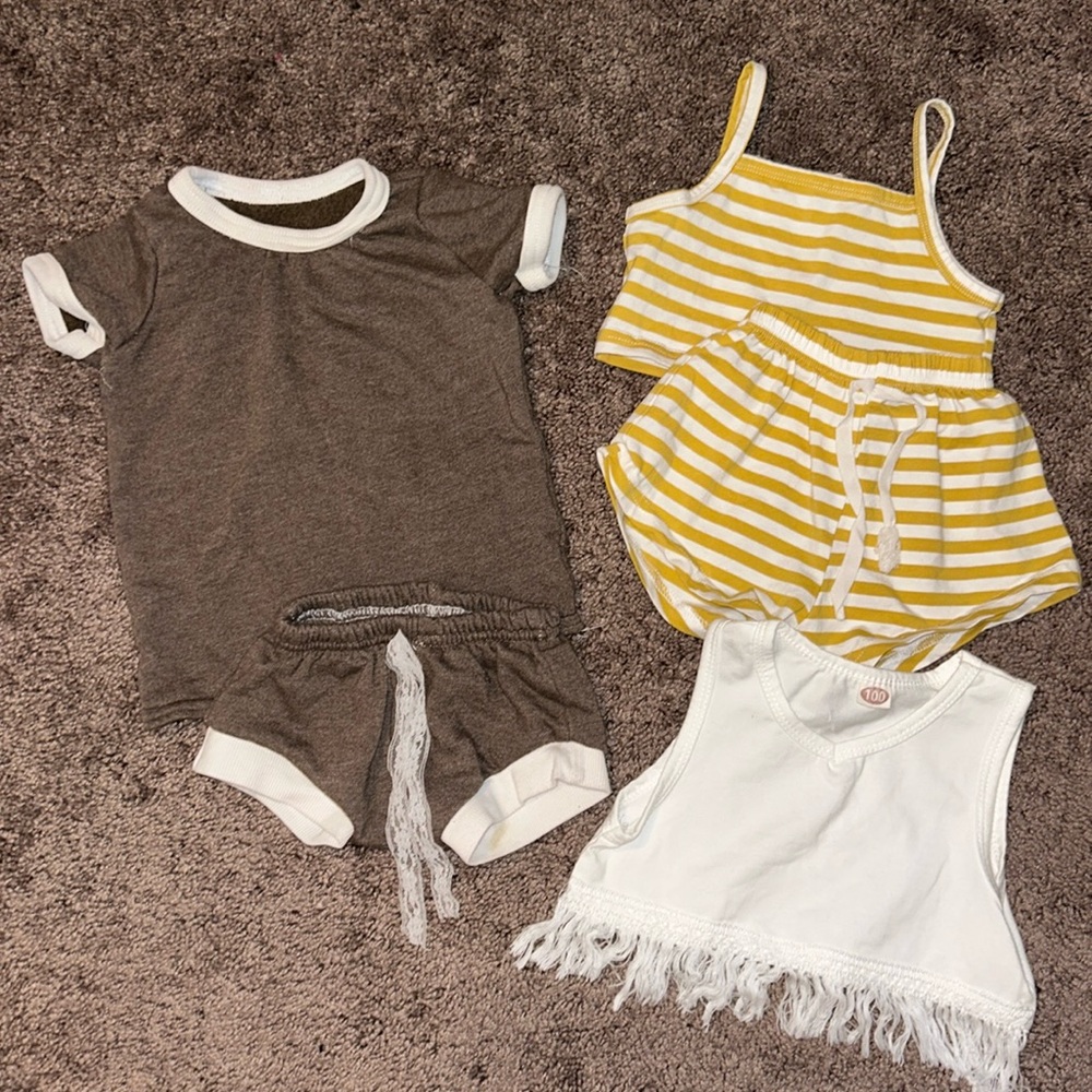 Babygirl small shop 12/18m top and matching shorts set and white fringe bundle